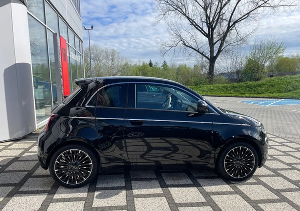 Fiat 500 cena 150600 przebieg: 6072, rok produkcji 2023 z Tarnów małe 67